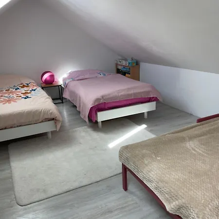 Apartment Maison Proche Centre